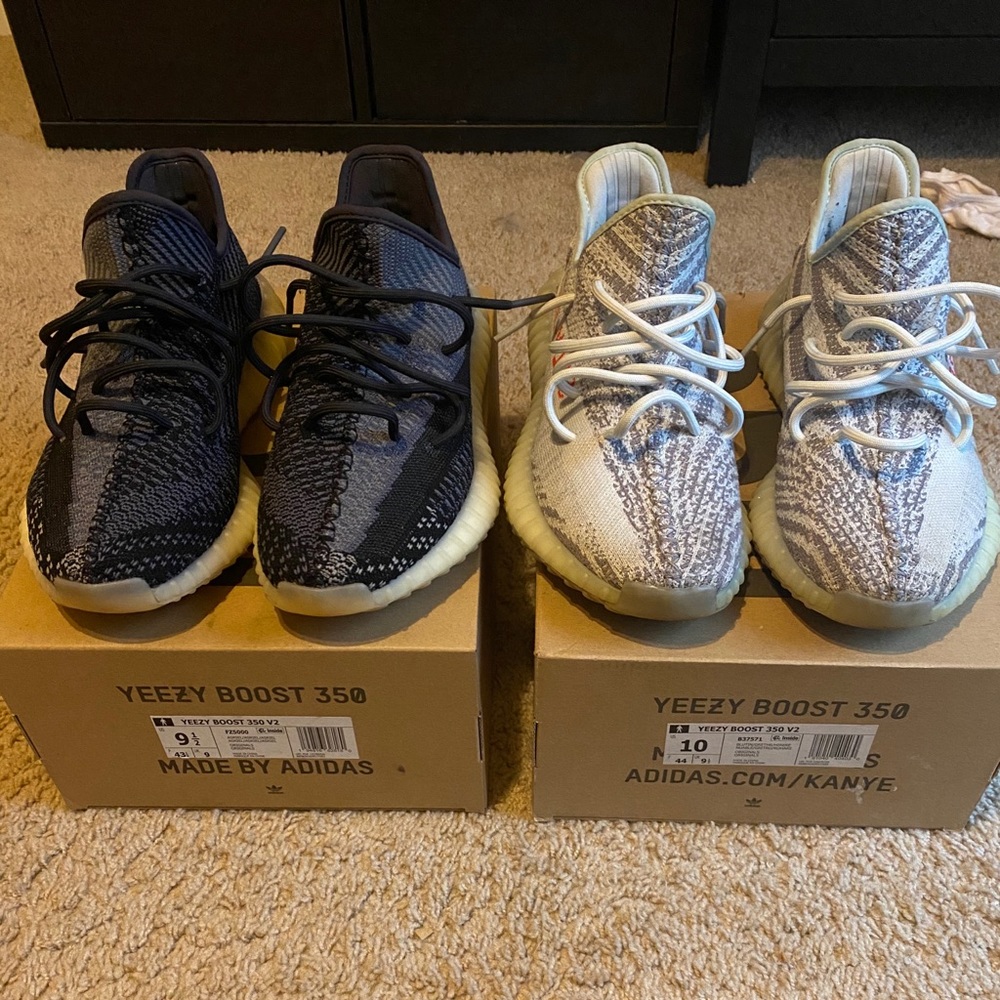 Carbon Yeezy & Blue Tint Yeezy 350 Boost V2